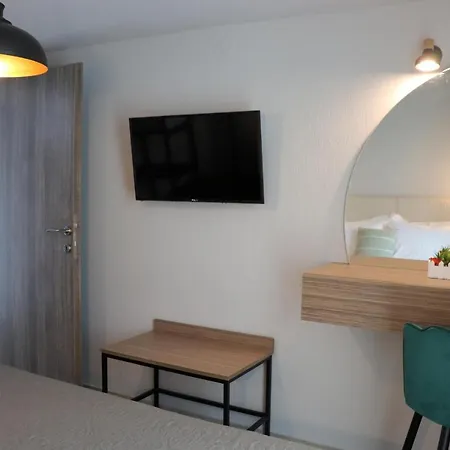 بيت للعطل Olympus Paradise 3 *