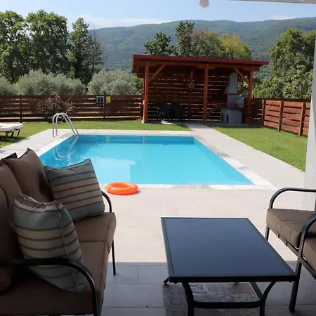 بيت للعطل Olympus Paradise 3 *