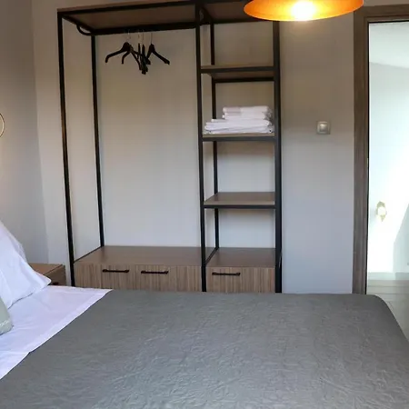 بيت للعطل Olympus Paradise 3 *